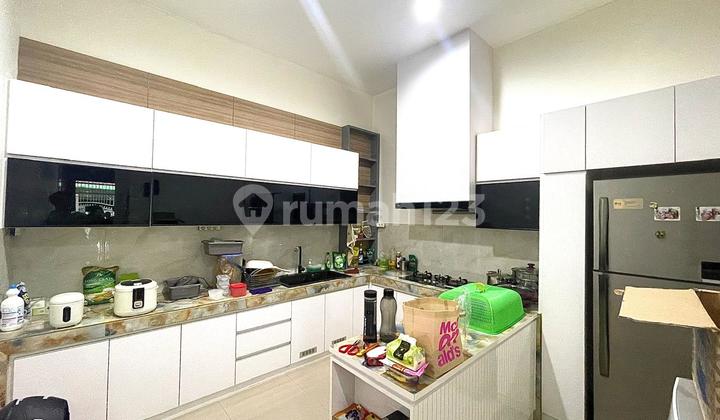 Chandra Rumah Ukuran 3.8X16.5m Hadap Timur di Jelambar 2