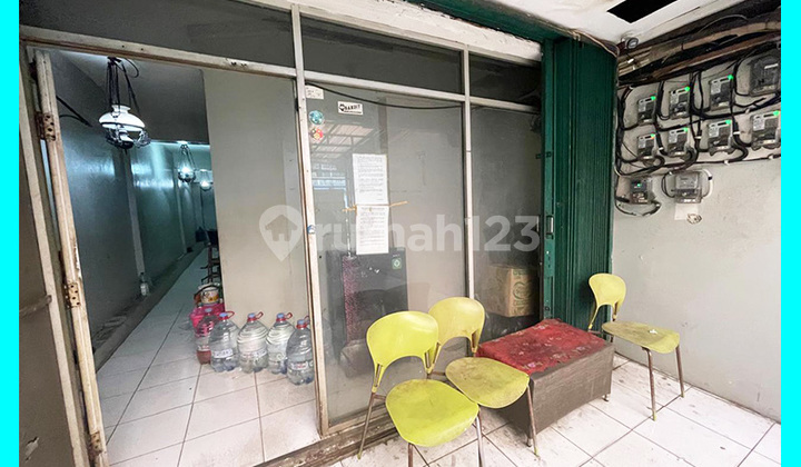 Chandra Kost ukuran 4.25x22m lokasi bagus di taman ratu