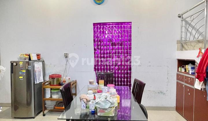 Chandra Rumah Uk 7.5X15.7m di Komplek Kavling Polri 2