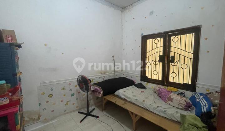 Chandra Rumah Uk 8.5X15m Hadap Timur di Jelambar Chandra Rumah Uk 8.5X15m Hadap Timur di Jelambar