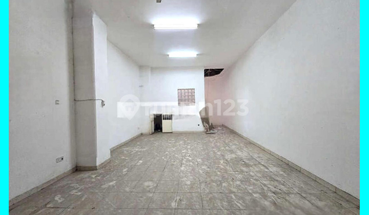 Chandra Ruko Ukuran 5.5X20m 3 Lantai di Tanjung Duren