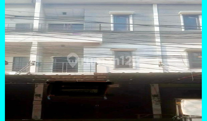 Chandra Ruko Disewa Ukuran 4X19m di Jalan Raya Jelambar Chandra Ruko Disewa Ukuran 4X19m di Jalan Raya Jelambar