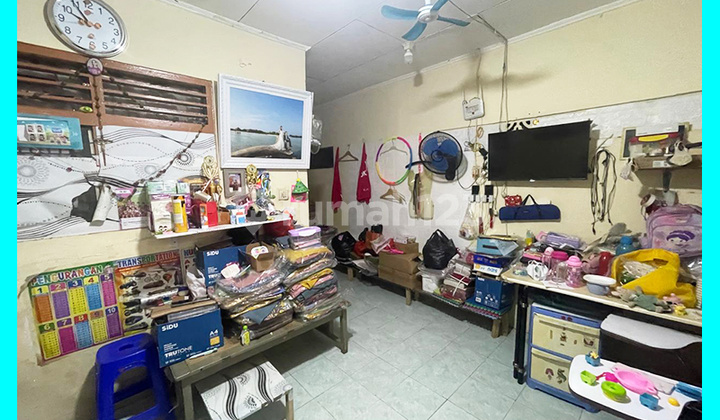 Chandra Rumah Ukuran 4.5X15m di Jelambar