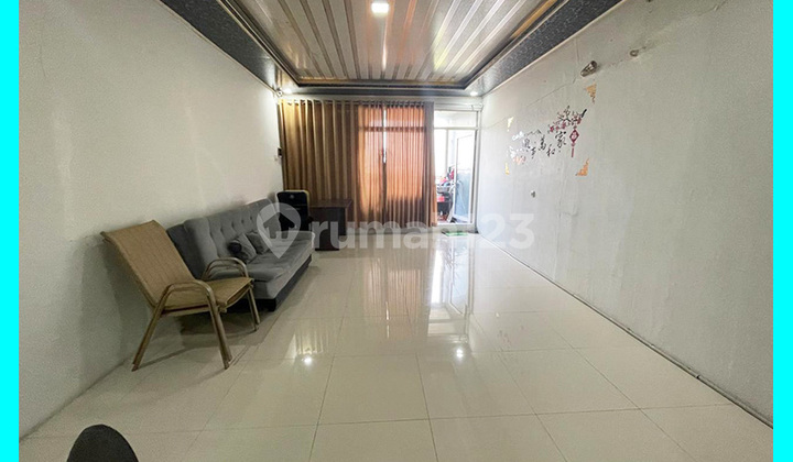 Chandra Ruko ukuran 4x21m lokasi bebas banjir di jelambar Chandra Ruko ukuran 4x21m lokasi bebas banjir di jelambar