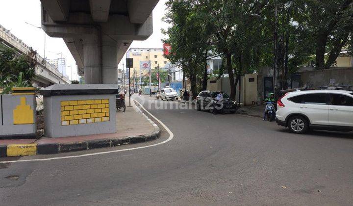 Chandra Tanah Berikut Bangunan Lokasi di Bandengan  2