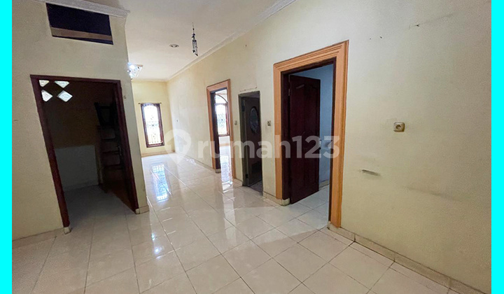 Chandra Disewa Rumah Ukuran 9X12m di Jelambar Chandra Disewa Rumah Ukuran 9X12m di Jelambar