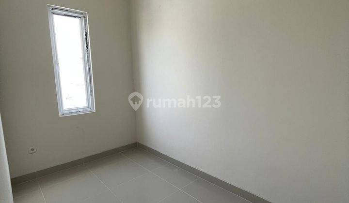 chandra Rumah baru ukuran 3x10.5m furnish di komplek taman ratu 2
