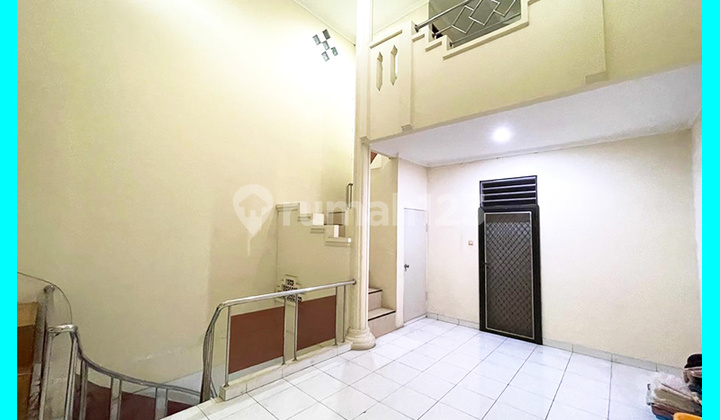 Chandra Rumah Ukuran 5.7X20m di Komplek Kavling Polri Chandra Rumah Ukuran 5.7X20m di Komplek Kavling Polri