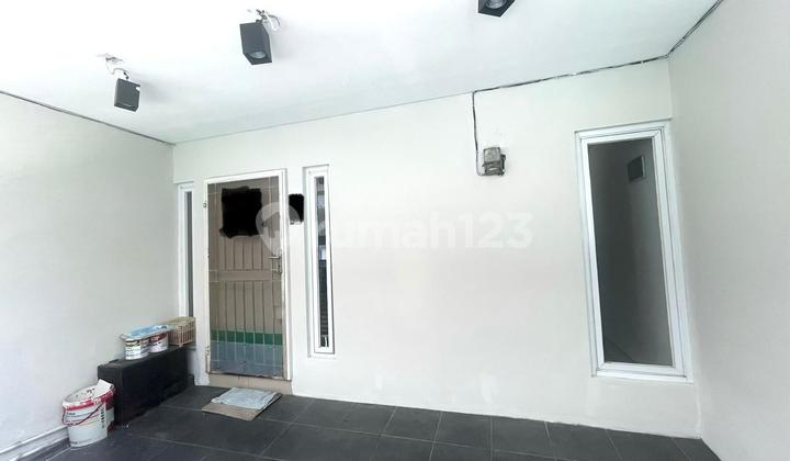 Chandra Rumah Uk 5X11m Hadap Selatan di Tanjung Duren 2