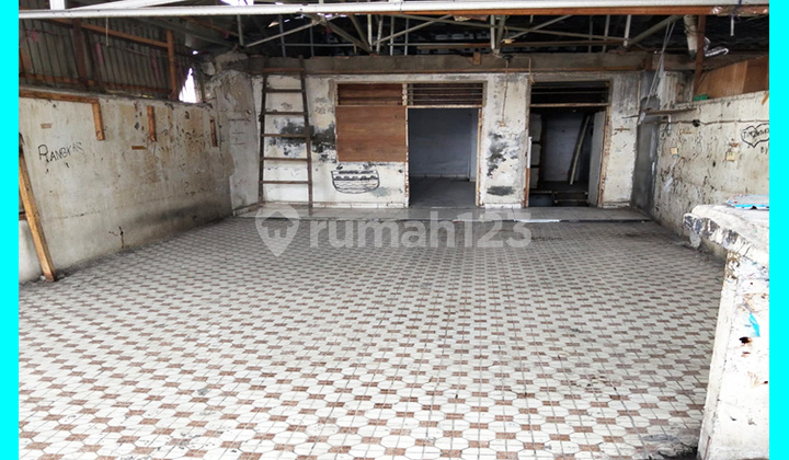 Chandra Rented 4x20m Shop House Suitable for Work in Jelambar