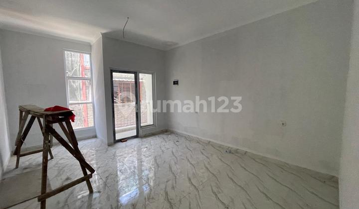 Chandra Rumah baru ukuran 4x14m di jelambar 2