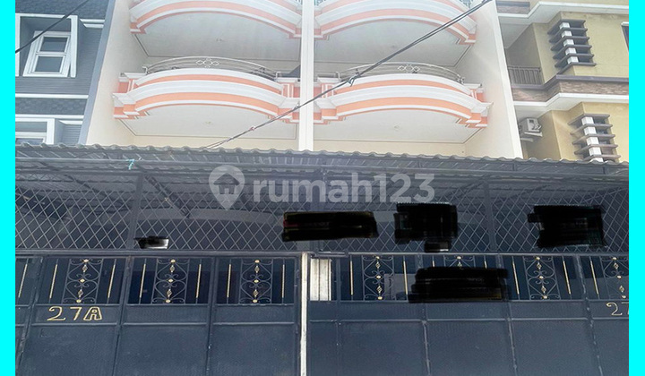 Chandra Ruko Kembar Disewakan Ukurang 8X22m 3 Lantai Jelambar