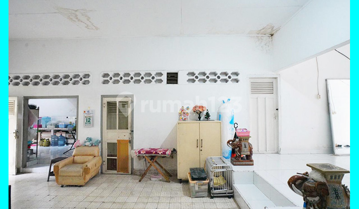 Chandra Rumah Hitung Tanah di Karang Anyar Sawah Besar