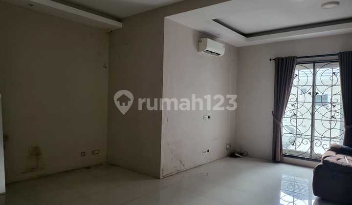 RUMAH CANTIK DI VICTORIA BSD CITY 2 LANTAI AC 4 UNIT SIAP HUNI 2