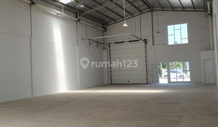 Di Sewa Gudang Baru di Parahyangan Eco Business 2
