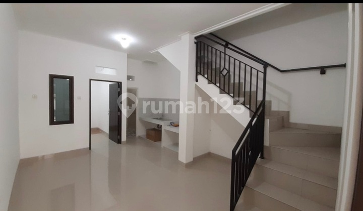 Rumah Bagus 3 Lantai.di Tanjung Duren Dekat Taman Anggrek Central Park 2