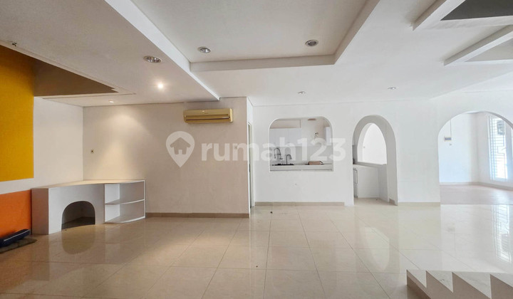 Dijual Rumah Janur Elok, Kelapa Gading 2