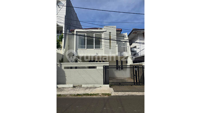 Dijual Rumah Janur Elok, Kelapa Gading