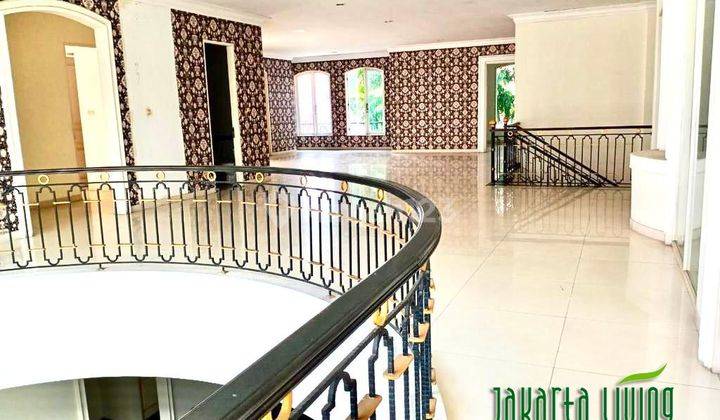 Rumah Dijual Jalan Bondowoso, Menteng 2