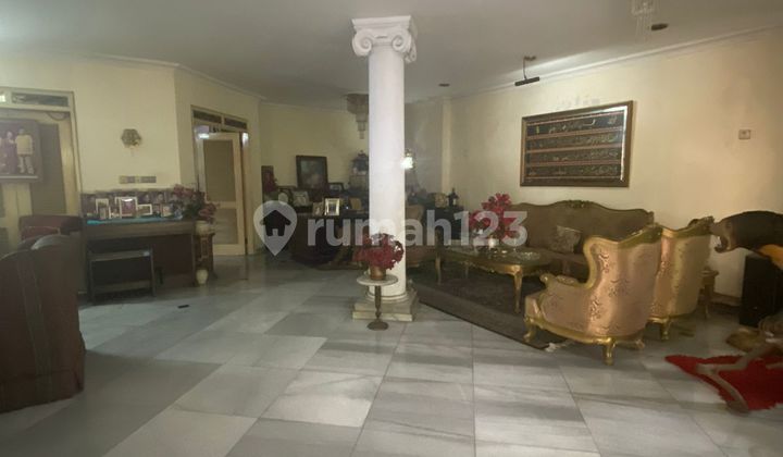 Dijual Rumah Tua Hitung Tanah Jl. Simprug Golf | Lokasi Tenang Jarang Ada