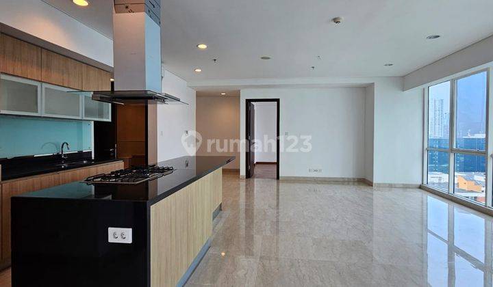 Apartemen 3BR, Semi Furnished Siap Huni di Daerah Kuningan 2