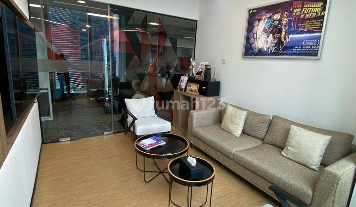 Sewa Sequis Tower Luas 348 Perkantoran 2