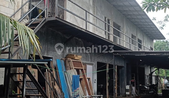 tampak depan tanah kampung dekat perumahan the
