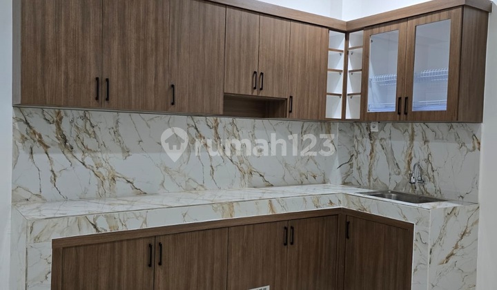 New Renovated 2-Story House in Legenda Wisata Cibubur 2