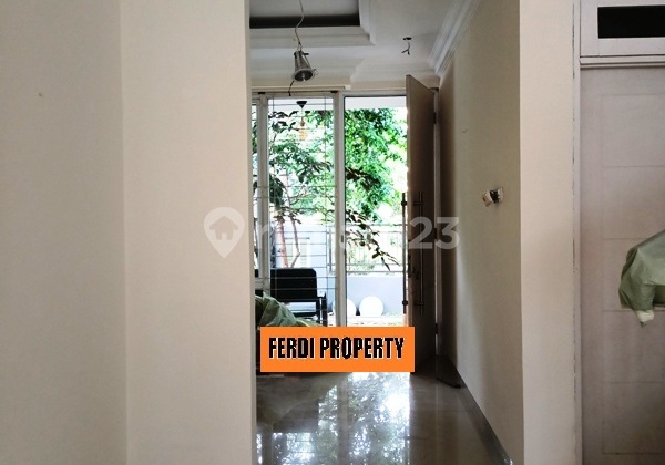 Rumah Minimalis Desain Modern Citra Gran Cibubur 2