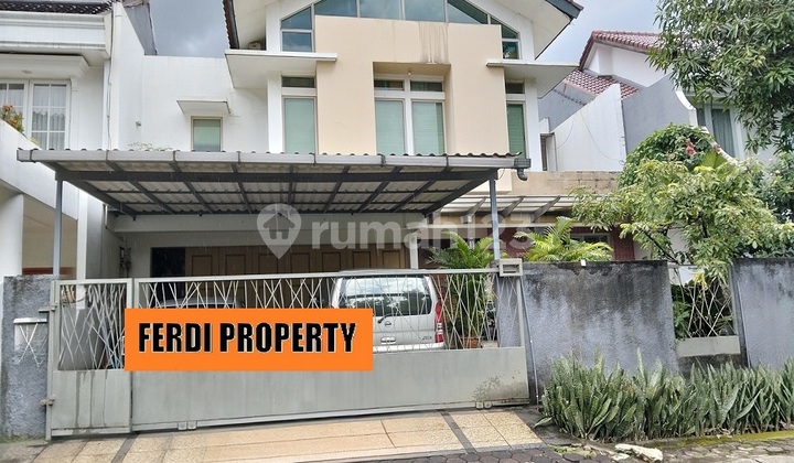 Rumah Modern Luas Tanah 302 Raffles Hills Cibubur