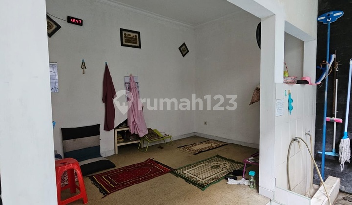 Rumah Hoek Ada Kolam Renang Pribadi Citra Gran Cibubur 2