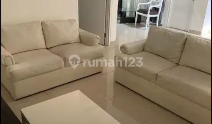 Rumah Hadap Danau Citra Gran Cibubur 2