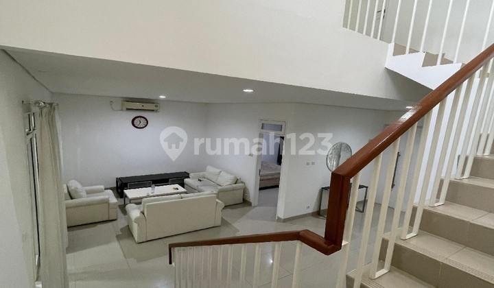 Rumah Cantik Depan Danau Luas Tanah 160 2