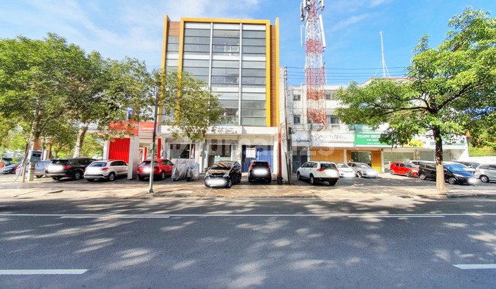 Shop House on Raya Diponegoro, Central Surabaya, 4 Floors, Strategic Location, Ready to Use