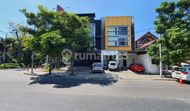 Ruko di Raya Dharmahusada Indah, 3 Lantai, Harga Nego, Siap Pakai Ruko di Raya Dharmahusada Indah, 3 Lantai, Harga Nego, Siap Pakai