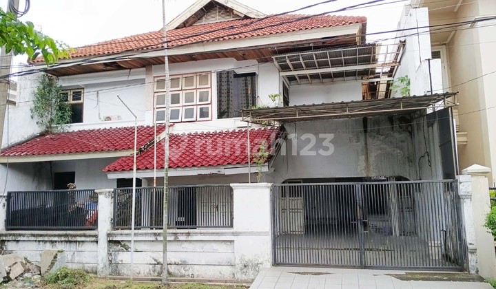 Rumah di Villa Kalijudan Indah Surabaya Timur, 2 Lantai, Terawat