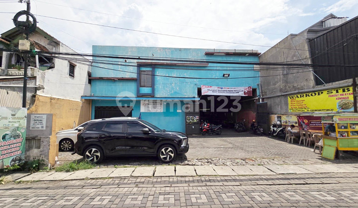 Gudang di Gayungan PTT Surabaya Selatan ( daerah Ahmad Yani Surabaya ) Luas 809 m² SHM