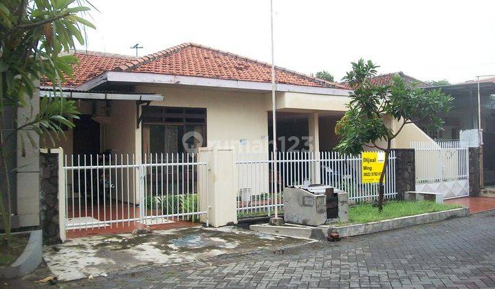 Rumah di Kutisari Selatan Surabaya Selatan, Bagus + Terawat, Row Jalan Lebar - MG - 2