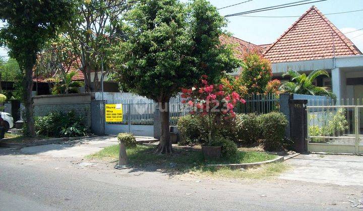 Rumah di Jl. Untung Suropati Surabaya Pusat, bisa untuk rumah tinggal/Kantor/Usaha - WNA - 2