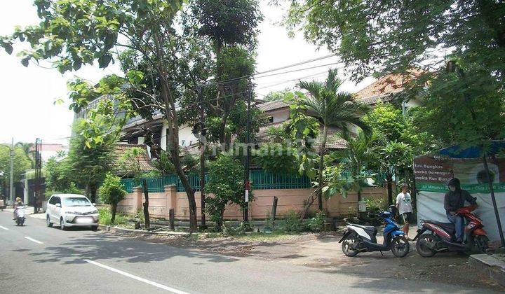 Rumah di Rungkut Asri Utara Surabaya Timur, Hook/Pojokan, Bagus + Terawat, 1.5 Lantai, Siap Huni, KAN MIN 2 THN !!! - WNA - 2