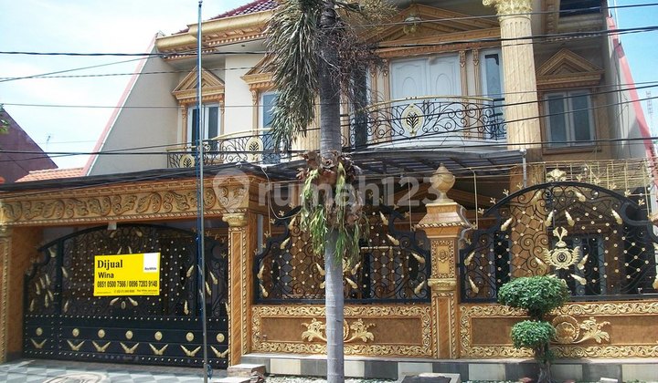 Rumah Mewah di Gayungsari Timur Surabaya Selatan, Ada Kolam Renang, Siap Huni - Wna - 2