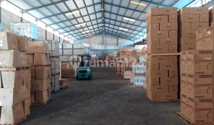 Dijual Gudang di Margomulyo Surimulya, di Lokasi Industri, Bebas Banjir - Tan -