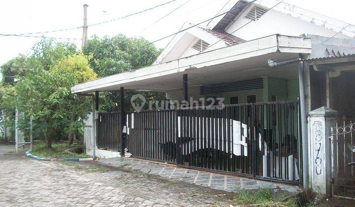 Rumah di Jl. Nanas POCAN Sidoarjo, Hook/Pojokan, Row Jalan Lebar - CT - 1