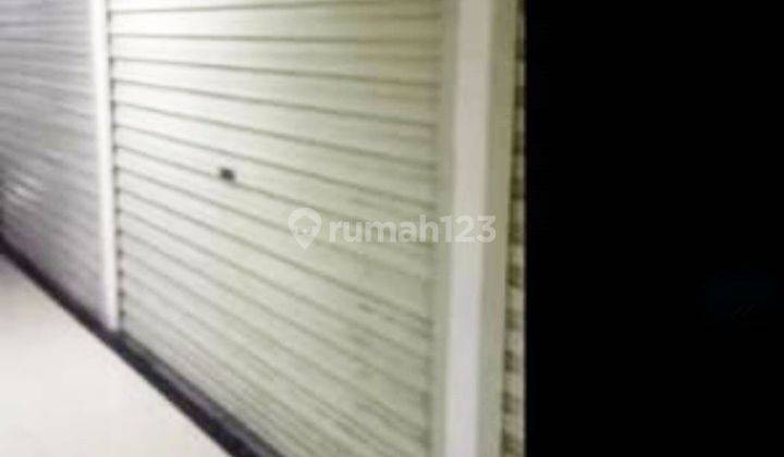 Stand di Pasar Turi Surabaya Pusat, Luas 2,2 x 2,7 m2, SIAP HUNI !!! - LT - 1