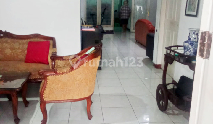 Rumah di Penjaringan Palem Indah Nirwana Regency Surabaya Timur, Row Jalan Lebar, Bagus + Terawat - EA - 2