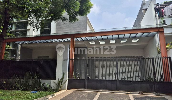 Rumah Besar Megah Di Kencana Loka Bsd Jual Cepat 2
