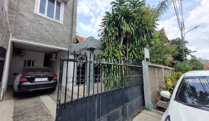 Rumah dalam komplek di Cilandak belakang Citos Jakarta  bisa jadi kos2an dijual cepat 2