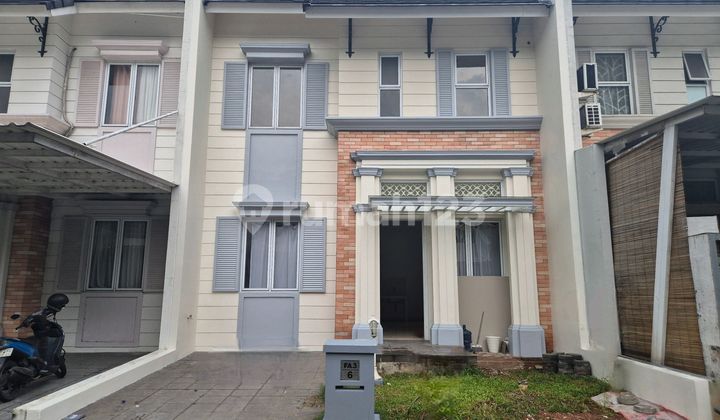 House for Rent in Greenwich B S D City Near Sumarecon Gading Serpong.