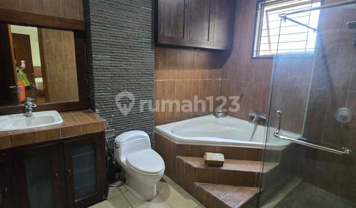 House in the Elite, Beautiful, and Safe Cluster in BSD Golf.