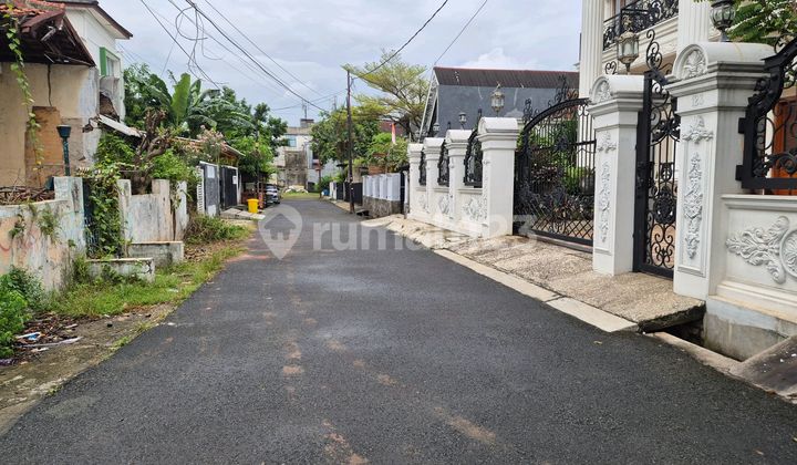 House.for.sale.fast.in.complex.in.Pesangrahan.South.Jakarta Near.Gate.entrance 2